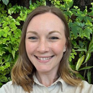 Haley photo NEW - resized